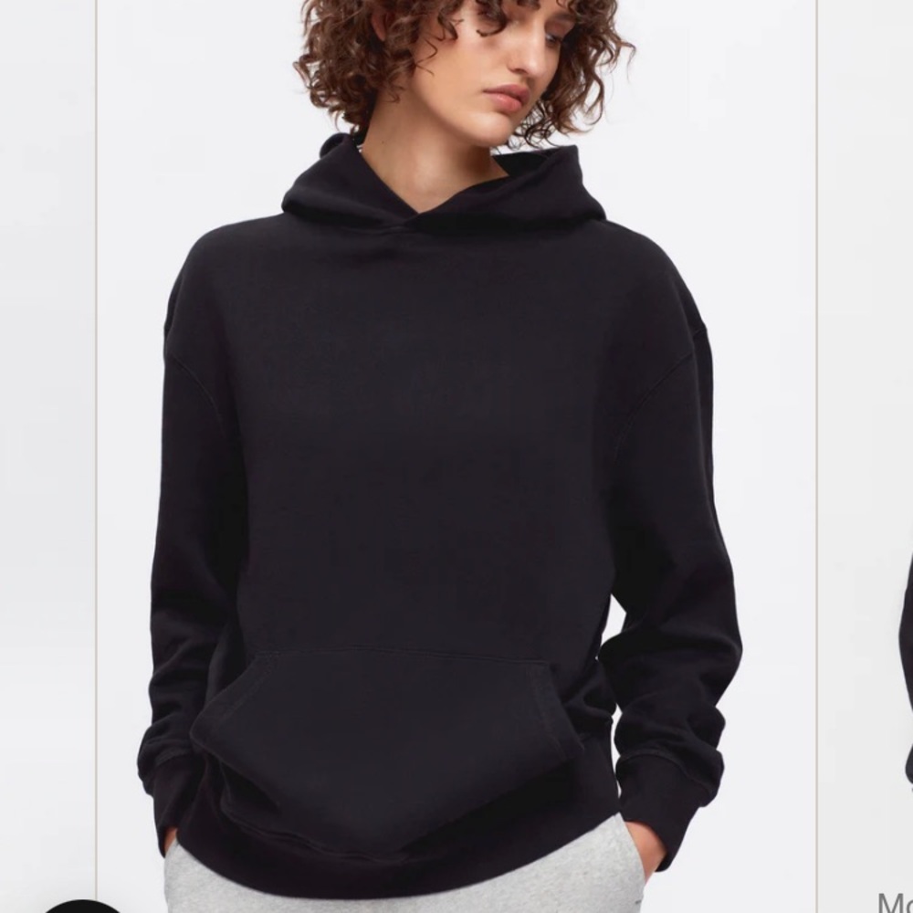 NWOT Kotn Essential Hoodie